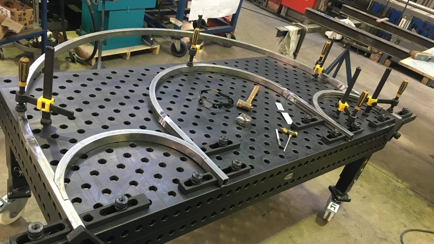 Chassis cintré